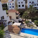 Aparthotel Villa Rena