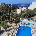 Villa Rena Aparthotel