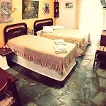 Rena Appart hôtel Batsi