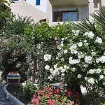 Appart hôtel Rena