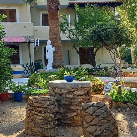 Villa Rena 3* Batsi (Andros)