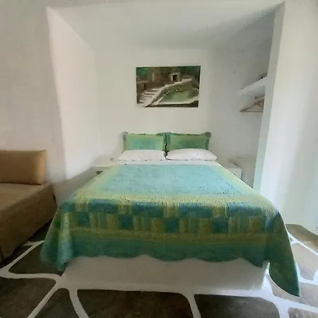 Villa Rena Aparthotel 3*