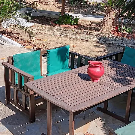 Villa Rena Aparthotel