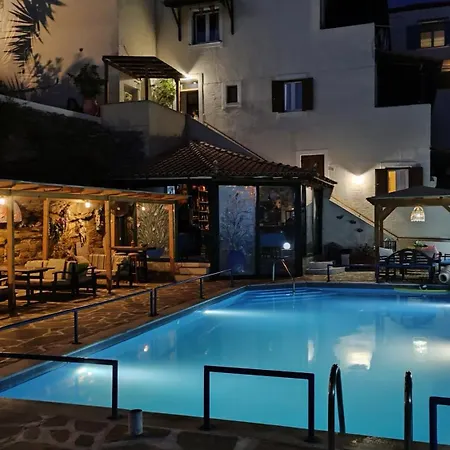 Appart hôtel Rena 4*