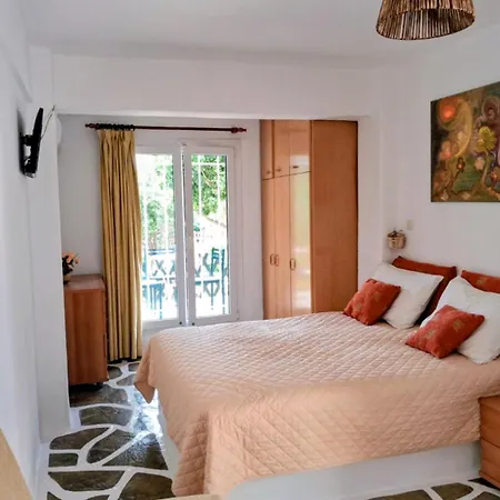 Rena Appart hôtel Batsi