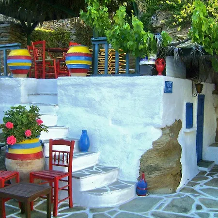 Villa Rena 3* Batsi (Andros)