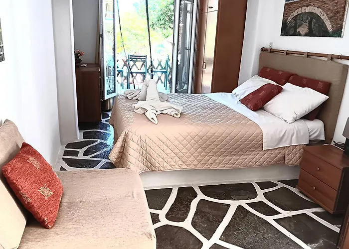 Hotel apartamentowy Rena Batsi