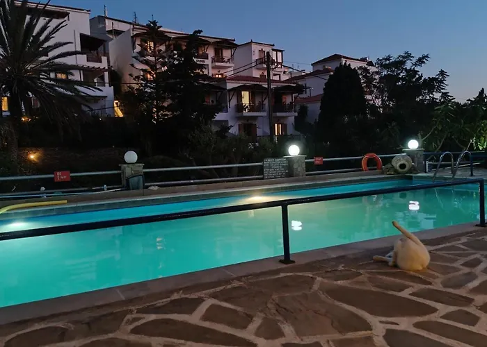 Rena Hotel apartamentowy 4*