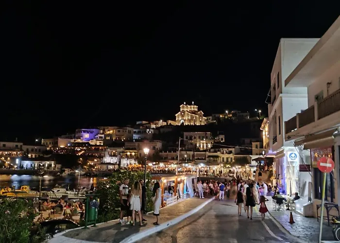 Rena Lejlighedshotel Mpatsi