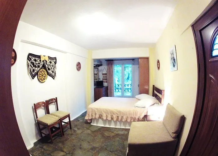 Rena Appart hôtel Batsi